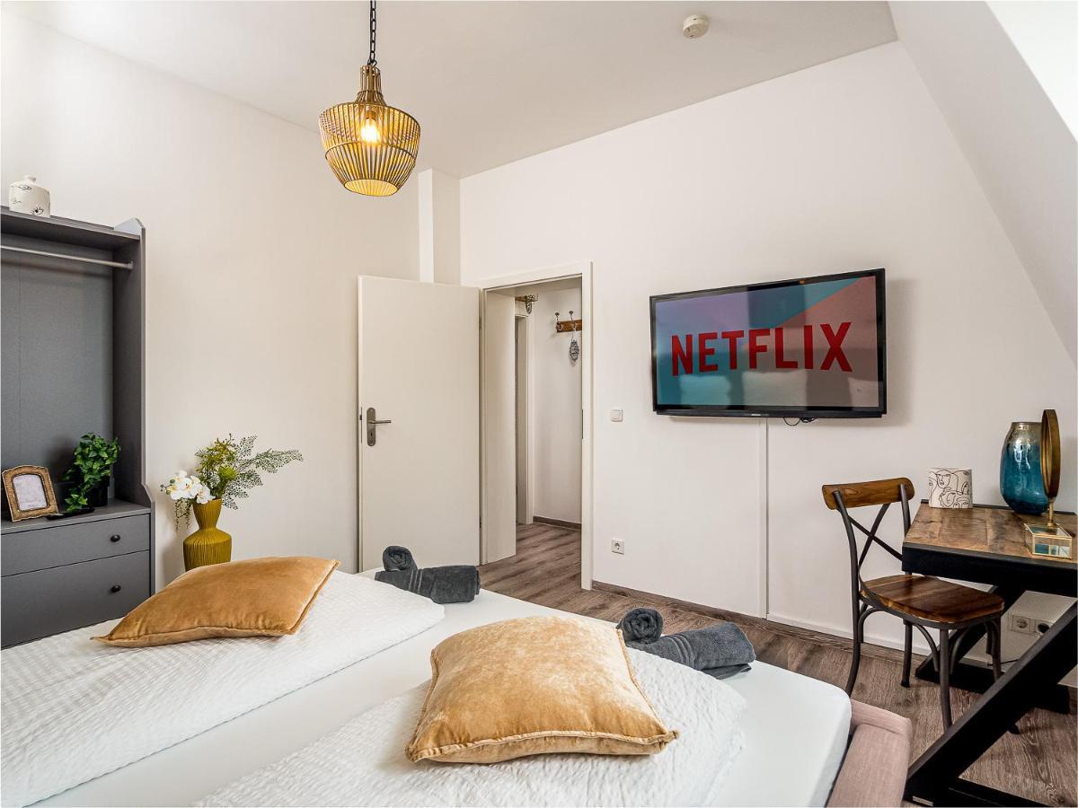 Fabelhafte Apartments Zum Wohlfuehlen Mit Junik Apartments Duisburg Bagian luar foto